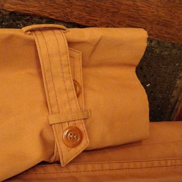Vintage Foxland by Lanson Trench Raincoat with Waist Belt, Size 8, Light Orange - Picture 7 of 13
